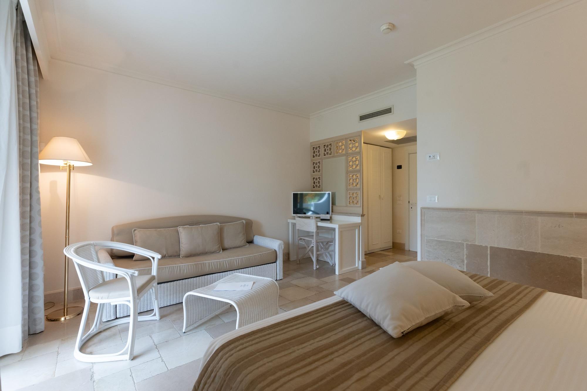 Ostuni A Mare Hotel Екстериор снимка