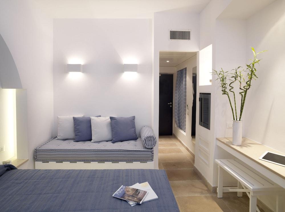 Ostuni A Mare Hotel Екстериор снимка