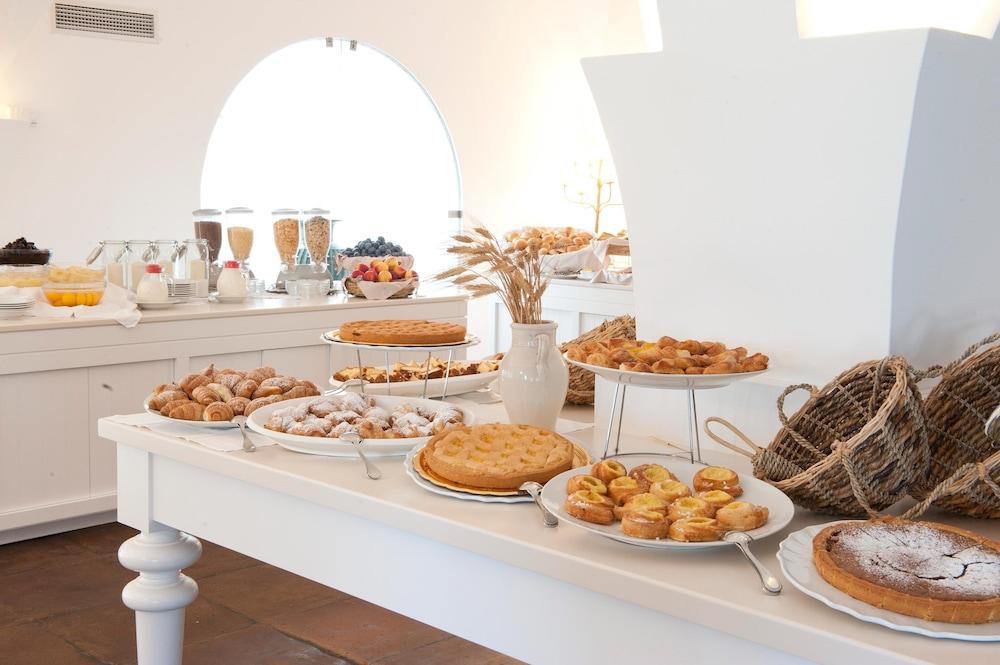 Ostuni A Mare Hotel Екстериор снимка
