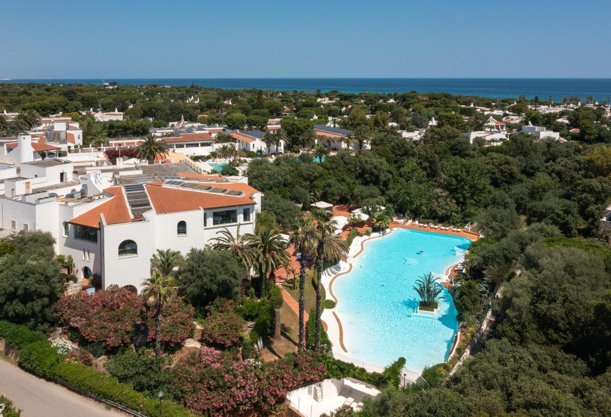 Ostuni A Mare Hotel Екстериор снимка