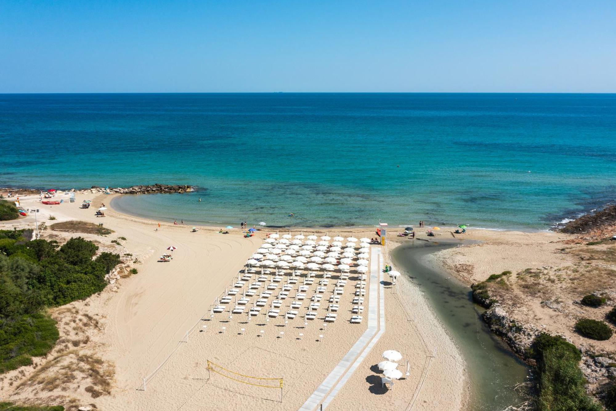 Ostuni A Mare Hotel Екстериор снимка