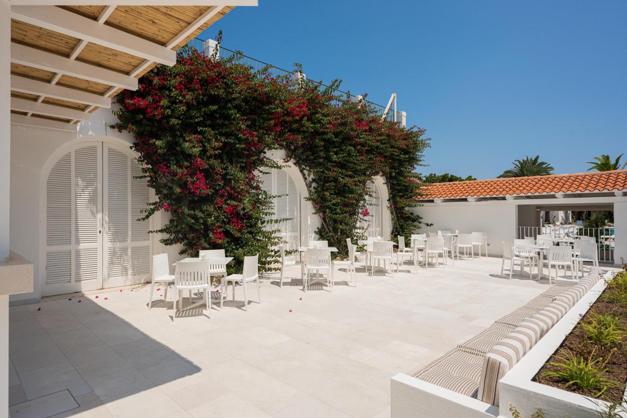 Ostuni A Mare Hotel Екстериор снимка
