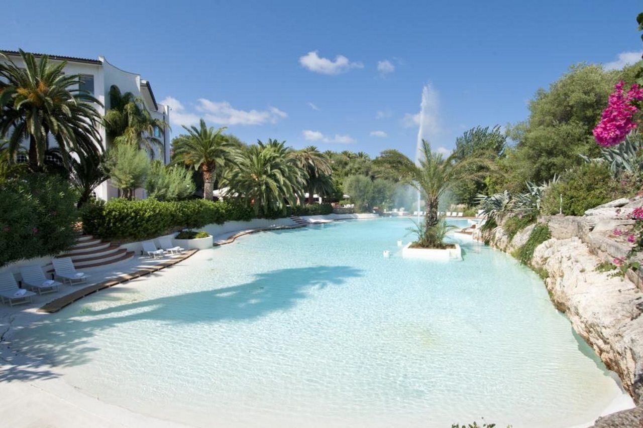 Ostuni A Mare Hotel Екстериор снимка